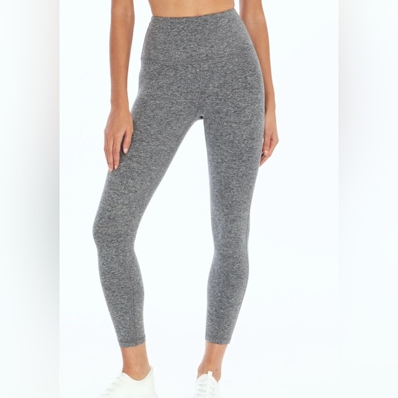 Zobha Ankle Legging - Picture 5 of 16